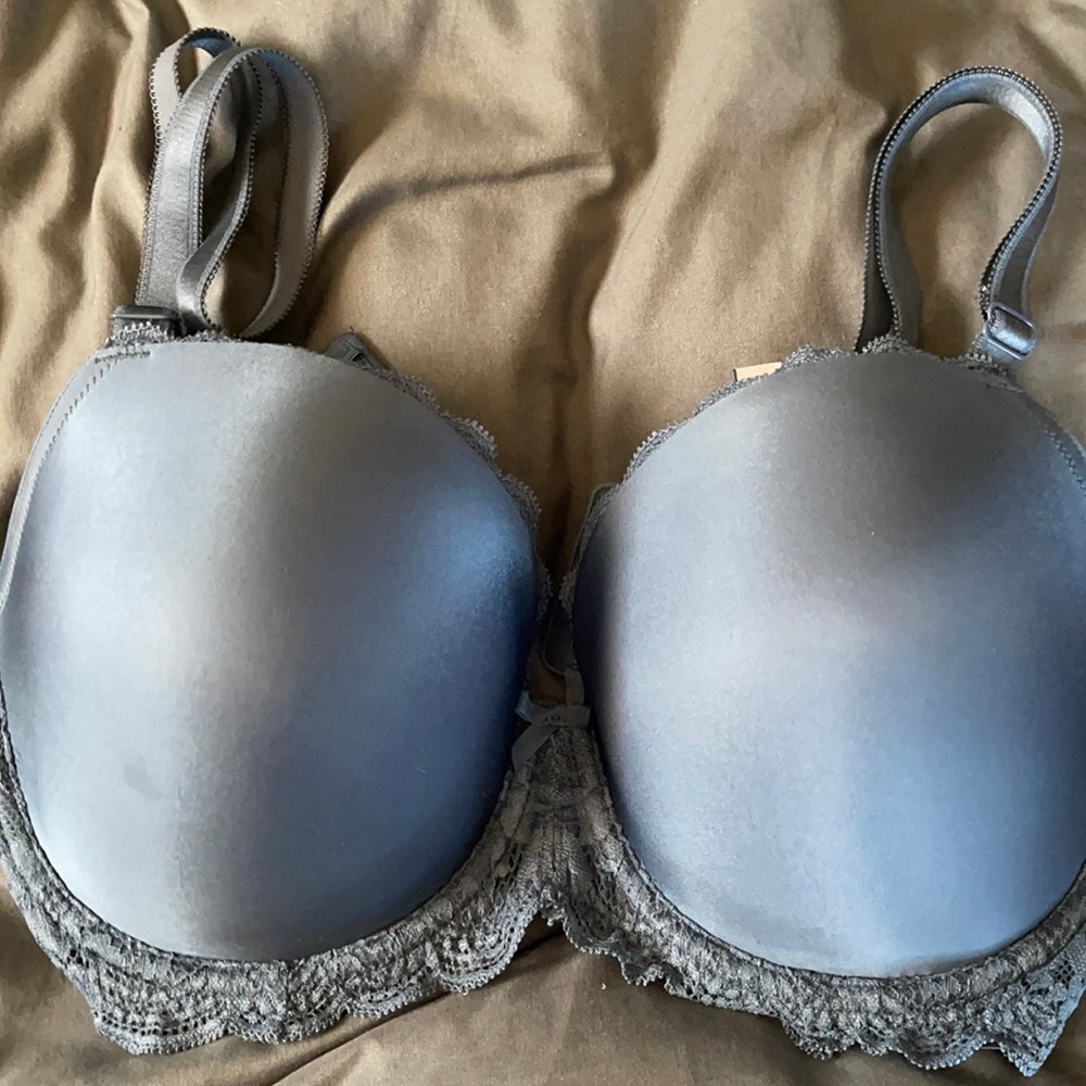Victoria Secret 34DDD